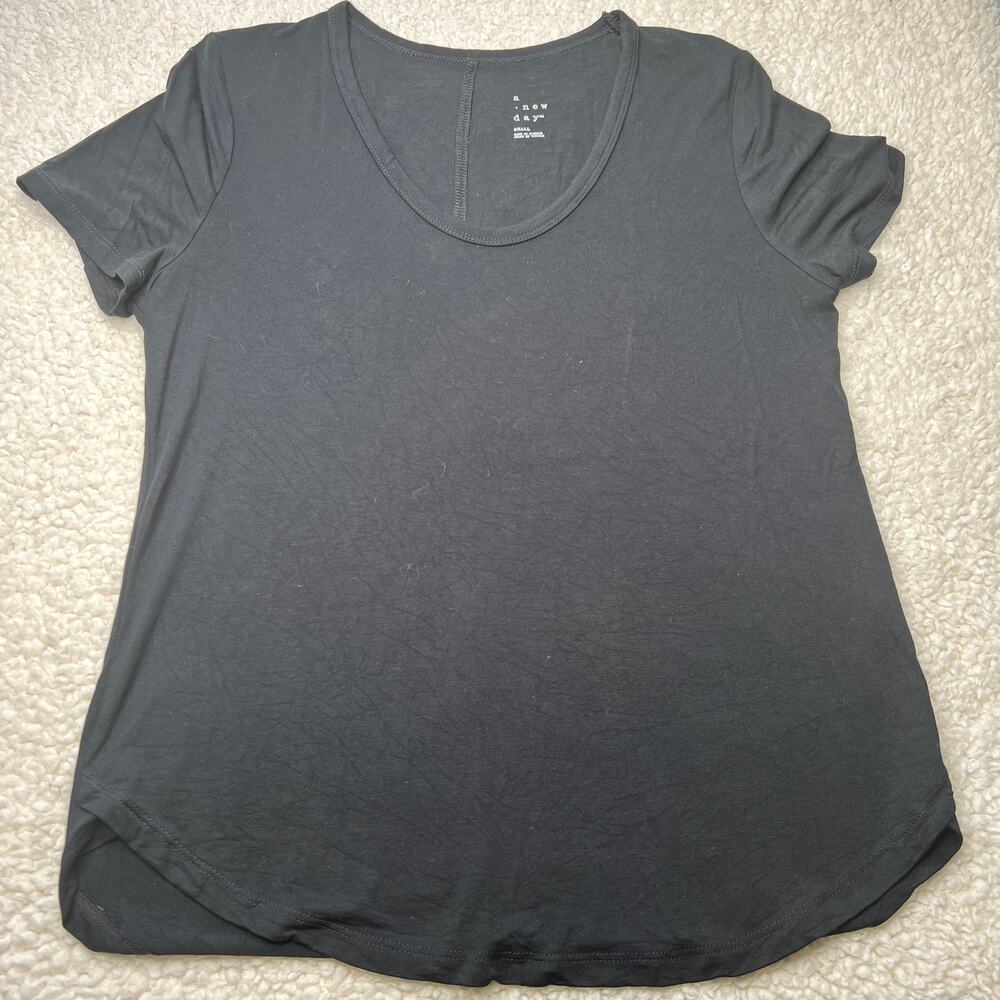 a new day Gray Scoop Neck Tee Small